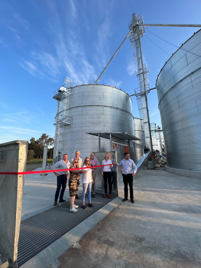 Henty silo ribbon